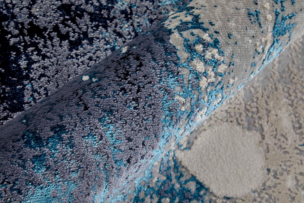 Blue/Beige Indian Rug