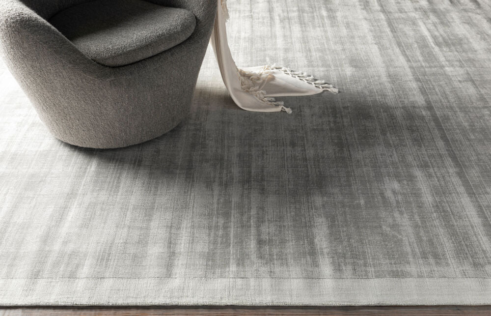 Silk Light Gray Rug
