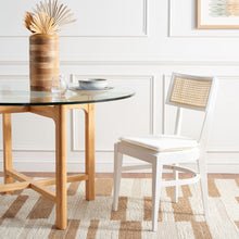 Silla de comedor de mimbre Galway - Daaq Interiores