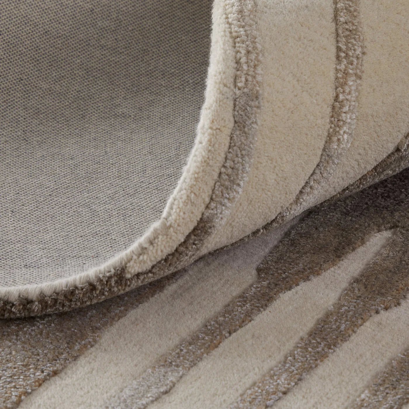 Tapete Aria Cave Brown - Daaq Interiores