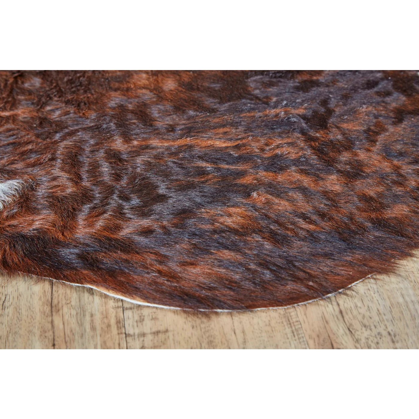 Tapete Cowhide Oscuro - Daaq Interiores