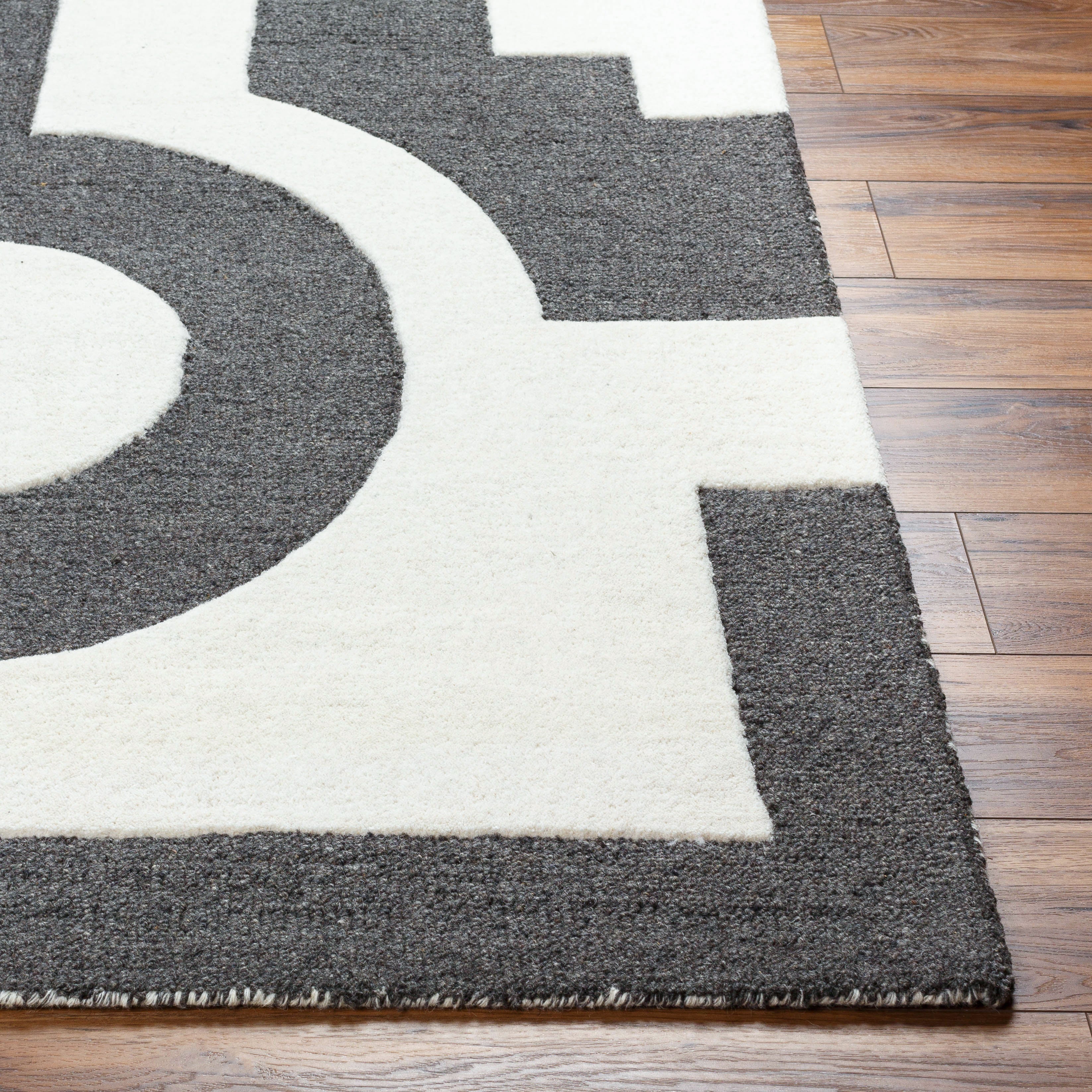 Tapete Brook Boho Blanco y Negro - Daaq Interiores